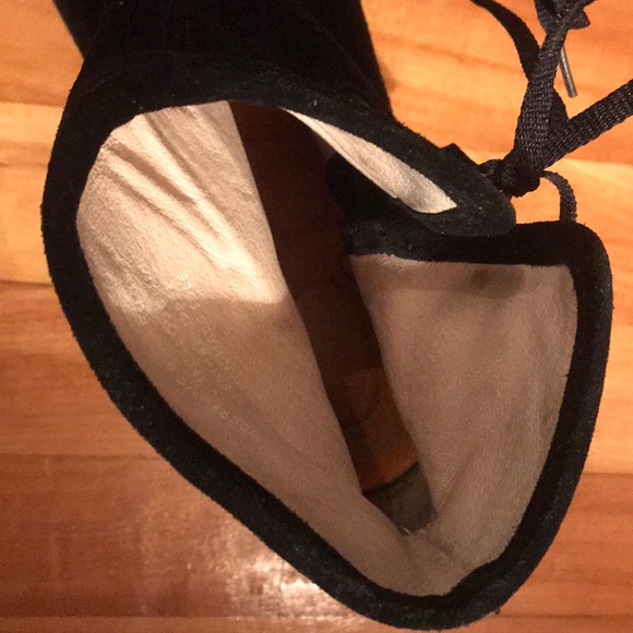 You by crocs wedge short suede boots size 8 - Picture 8 of 8